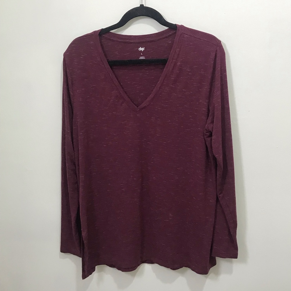 Women's V-Neck Long Sleeve Top in Wine